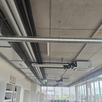 Réseau de ventilation — Local commercial Genève